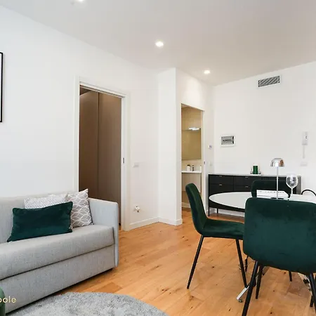 Daverio Business House Apartamento Milão