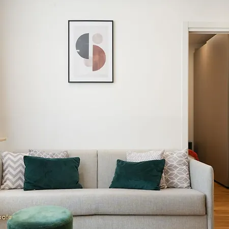 Daverio Business House Apartamento Milão